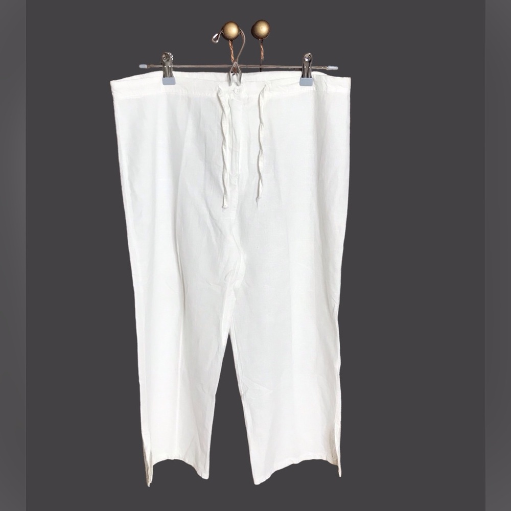 White Capri Pants Sz M